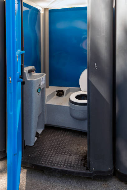 Best Sanitation services for porta potties  in Val Verde, CA