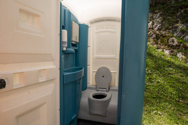 Best Construction site porta potty rental  in Val Verde, CA