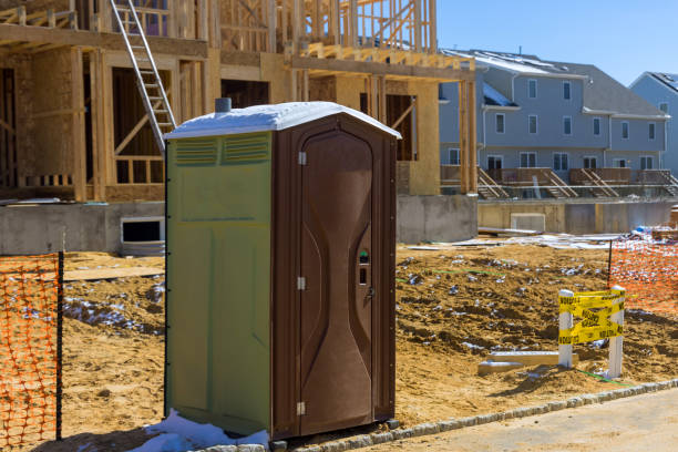 Portable Toilet Options We Offer in Val Verde, CA
